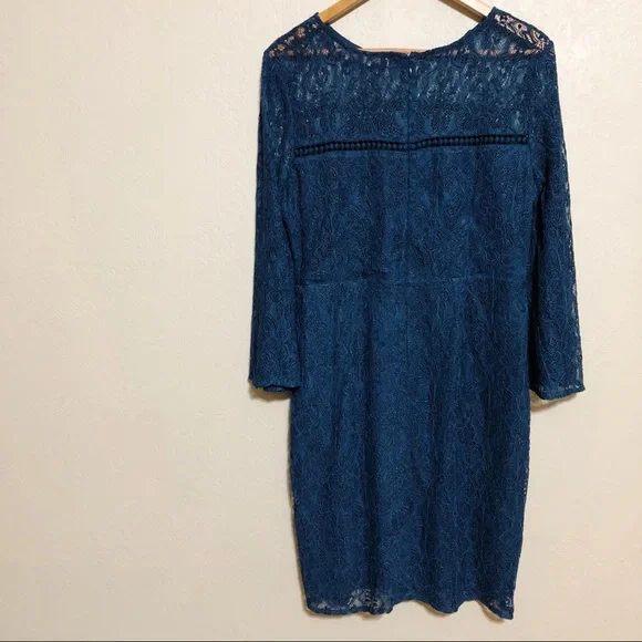 Loft Lace Bell Sleeve Midi Dress‎ - Picture 6 of 8